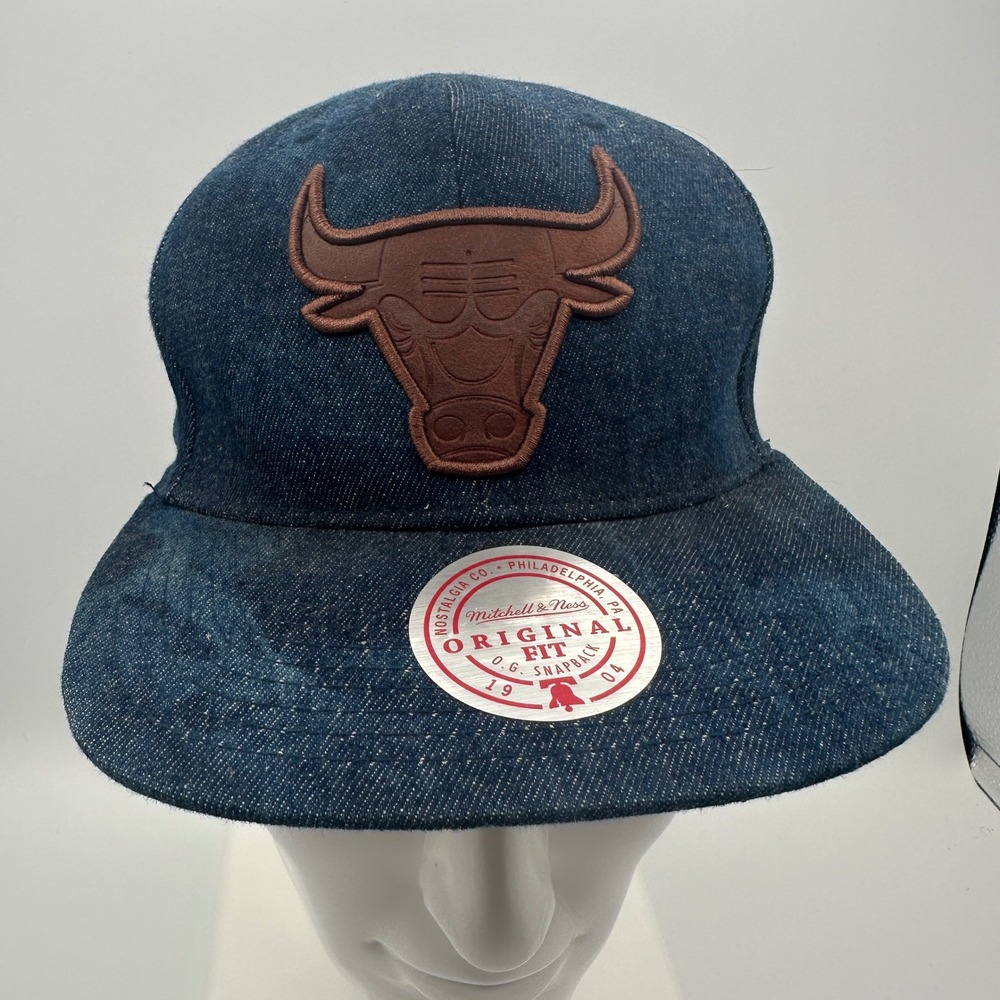 Mitchell & Ness Chicago Bulls Hat Mens OS Blue Denim‎ Leather Patch Snapback NWT